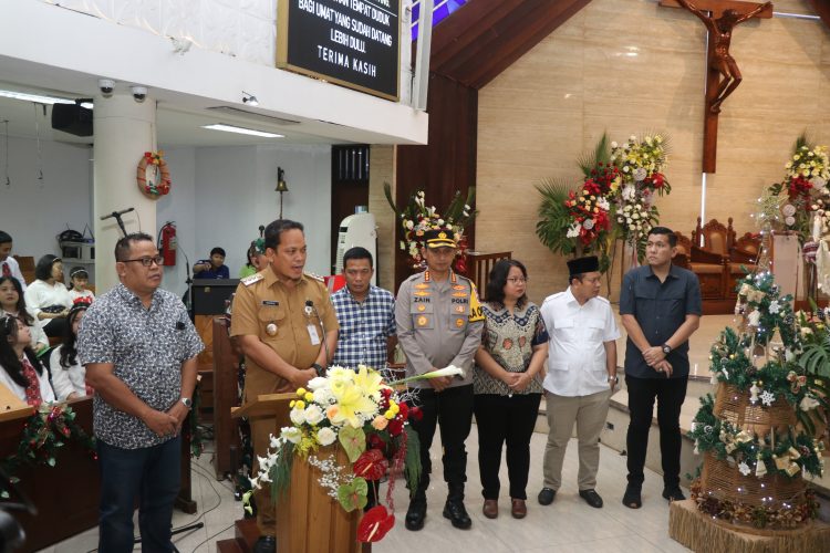 66 Gereja Laksanakan Malam Misa Natal 2024 di Tangerang, Kapolres: 1.499 Personel Gabungan Disiagakan