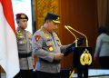 Kapolri Pimpin Sertijab Kapolda Sumbar Irjen Pol Dr. Gatot Tri Suryanta