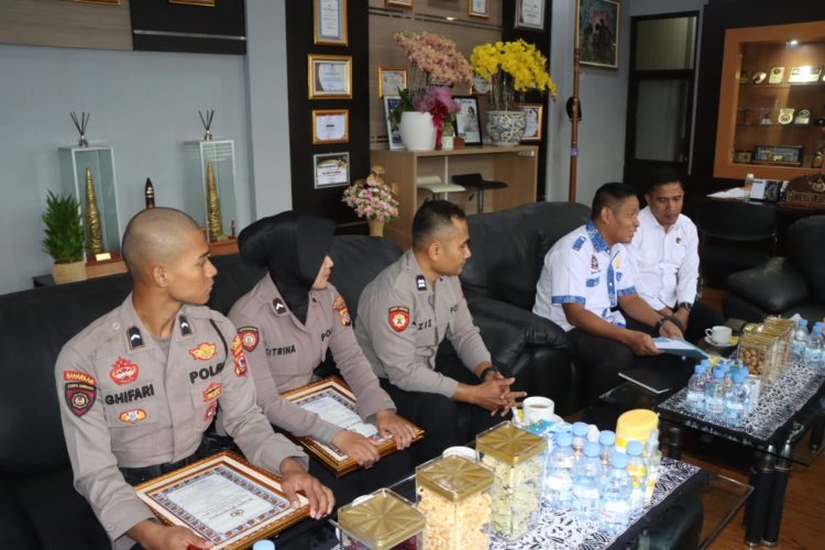 3 Personel Polresta Cirebon Raih Medali Perak dan Perunggu Kejuaraan Karate Kapolri Cup