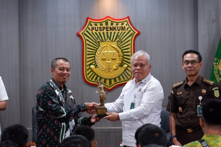 Mengenalkan Kejaksaan Sejak Usia Dini, Puspenkum Kejaksaan Agung Menerima Kunjungan Siswa Sekolah Dasar Islam Al-Akbar Mojokerto
