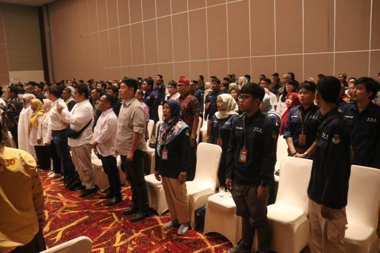 Pasangan Effendi Edo dan Siti Farida Resmi Ditetapkan sebagai Pemimpin Baru Kota Cirebon 2024-2029