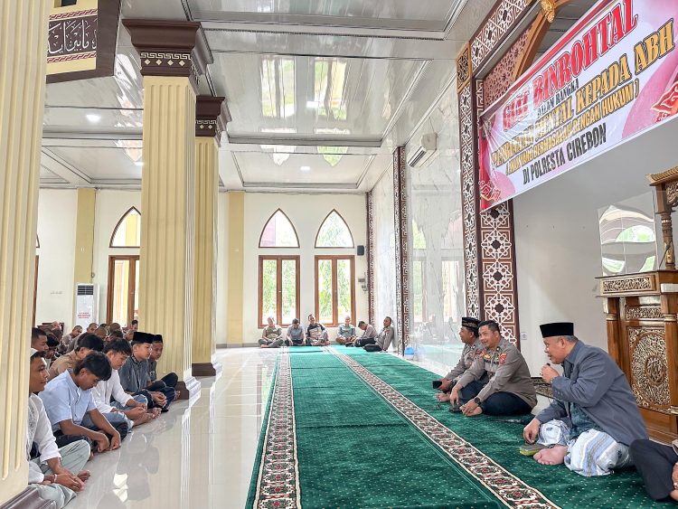 Polresta Cirebon Gelar Binrohtal dan Pembinaan Mental Kepada Anak Berhadapan dengan Hukum