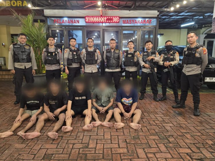 Polisi Gagalkan Tawuran di Tambora, Lima Remaja dan Busur Panah Diamankan