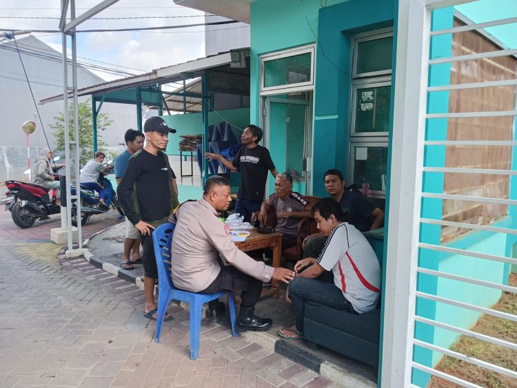 Bhabinkamtibmas Padurenan Tingkatkan Keamanan dan Ketertiban di Wilayah