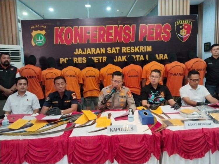 ­Polres Metro Jakarta Utara Ungkap Kasus Tawuran Maut di Penjaringan, 9 Orang Jadi Tersangka