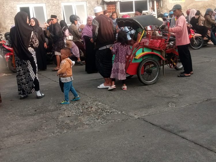 Dugaan Ojek Ilegal Marak di Kawasan Kadilangu Demak, Aparat Penegak Hukum Diduga Tutup Mata