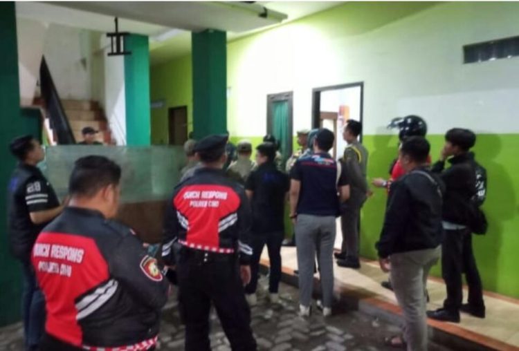 Operasi Pekat Polres Cirebon Kota, Amankan Pasangan Bukan Suami Istri di Kos dan Hotel. /lol