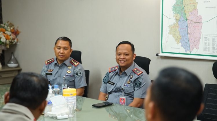 Kepala Rutan Kelas I Cipinang Sambangi Polres Jakarta Timur dan Kodim 0505 Jakarta Timur, Perkuat Sinergi Penegakan Hukum dan Keamanan.