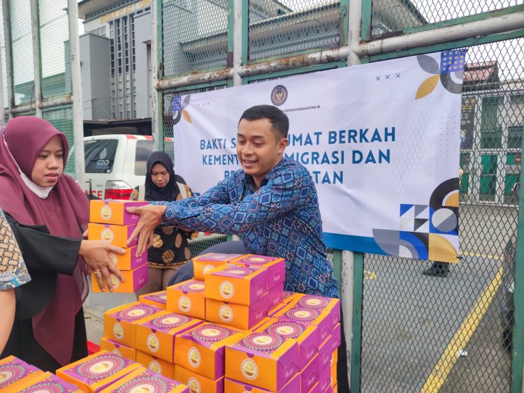 Rutan Kelas I Cipinang Berbagi Takjil, Wujud Kepedulian di Bulan Ramadan