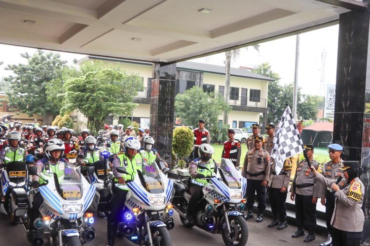 Polresta Cirebon Gelar Apel Kesiapan Tim Motoris Ops. Ketupat Lodaya 2025