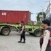 Polres Tanjung Priok – Ditlantas Polda Metro Jaya Berjibaku Gerak Cepat Atasi Macet Akibat Lonjakan Truk Peti Kemas