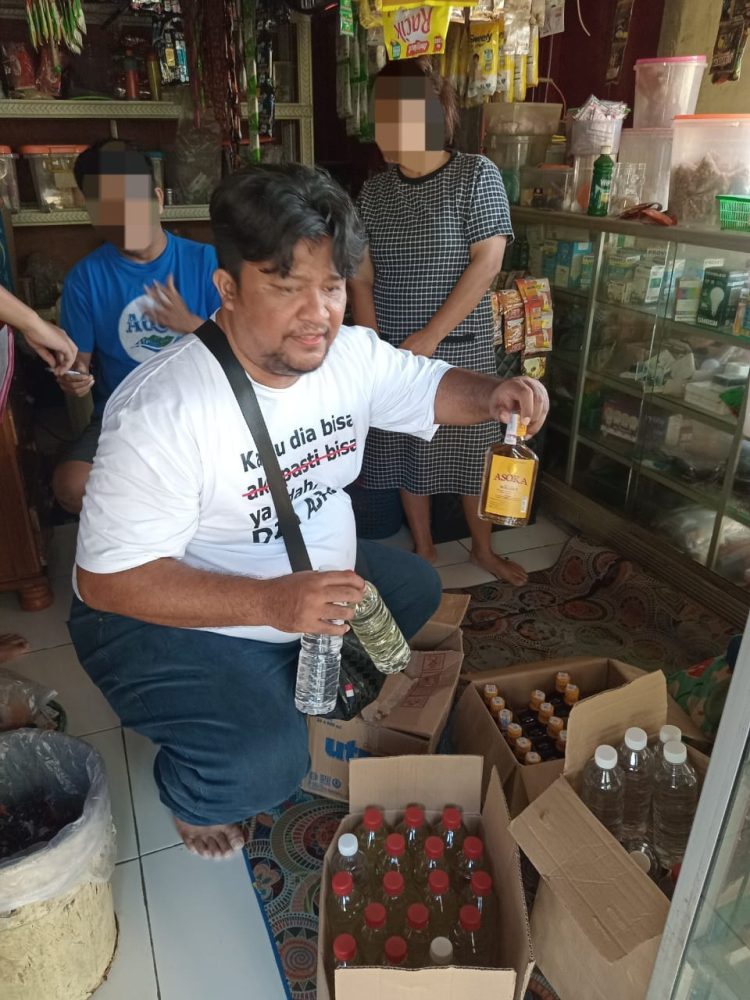 Satresnarkoba Polresta Cirebon Razia Miras, 130 Botol Disita dari Tiga Lokasi