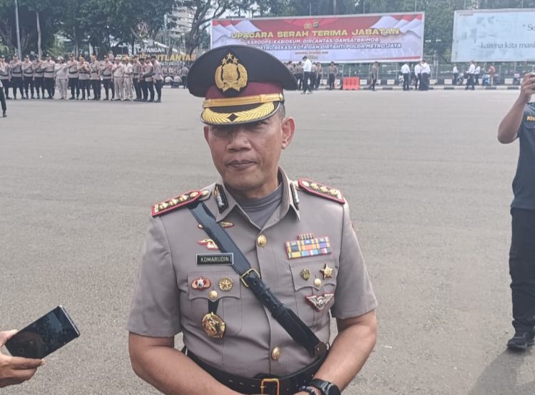 Dirlantas Polda Metro Jaya Kombes Pol. Komarudin bakal evaluasi sistem Electronic Traffic Law Enforcement ( ETLE )