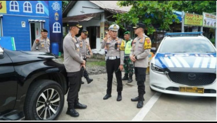 Kapolres Cirebon Kota Tinjau Posyandu Rest Area 208B Tol Palikanci, Pastikan Arus Balik Lebaran 2025 Aman Nyaman.