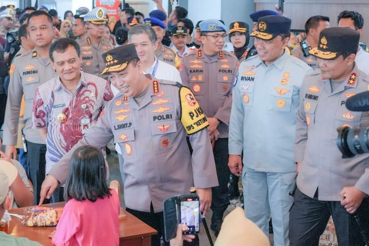 Dirut Jasa Raharja Dampingi Kapolri Tinjau Rest Area KM 456A dan Stasiun Tawang, Pastikan Arus Balik Aman