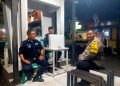 Monitoring Pos Satpam oleh Bhabinkamtibmas Kelurahan Jatiluhur