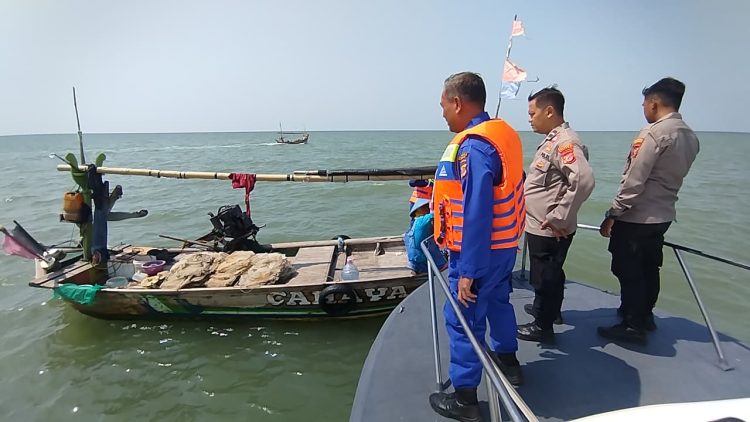 Satpolair Polresta Cirebon Gelar KRYD Patroli Laut