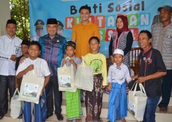 Bakti Sosial Khitanan Massal, H. Abdul Rozi Wujudkan Kepedulian pada Warga