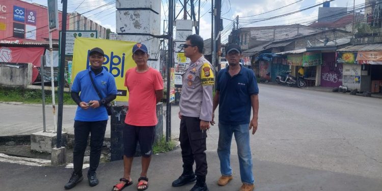 Bhabinkamtibmas Sambang dan Patroli Antisipasi Kemacetan Perum Jati Permai