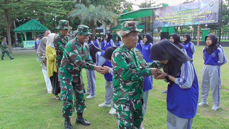 Kodim 0614/Kota Cirebon Resmi Tutup PPBN Untuk Mahasiswa UMMADA Cirebon