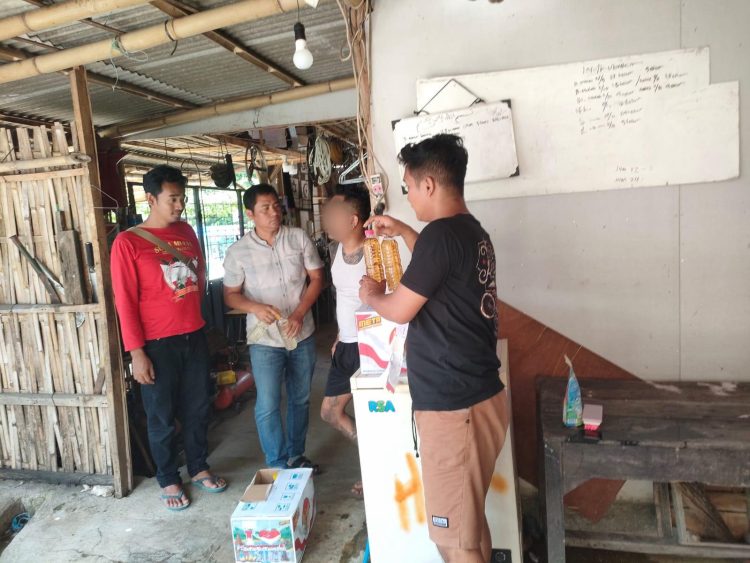 Polresta Cirebon Sita 64 Botol Miras Hasil Razia Pekat