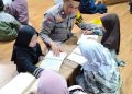 Lewat Program Ngajar Ngaji, Bhabinkamtibmas Polsek Teluknaga Tanamkan Nilai Kamtibmas pada Santri