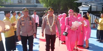 Kapolres Metro Jakarta Utara Kunjungi Polsek Pademangan, Tekankan Profesionalisme dan Solidaritas Anggota