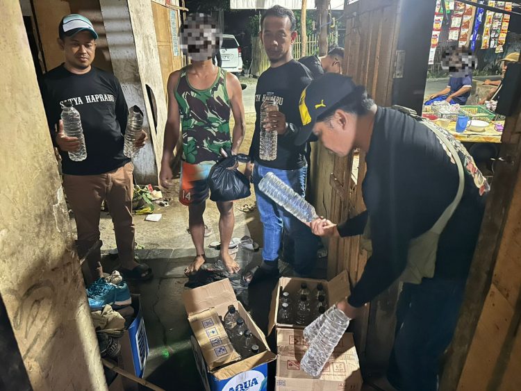 Polresta Cirebon Sita Ratusan Botol Miras Hasil Razia Pekat