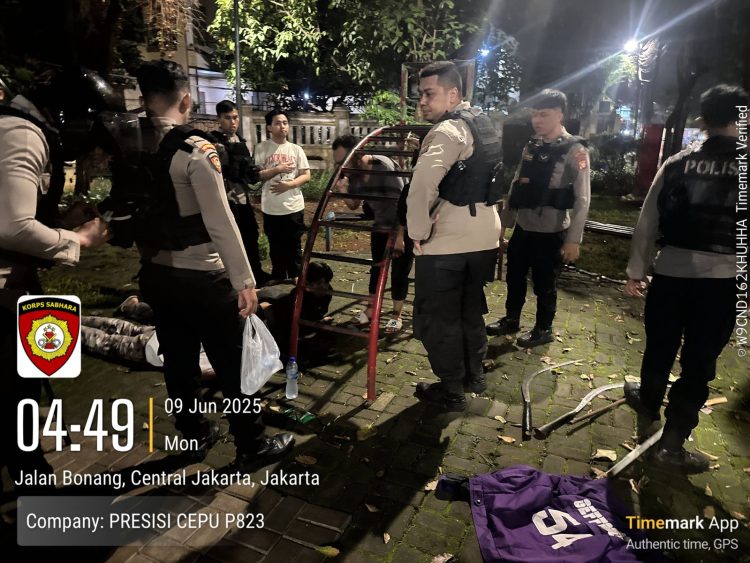 Polisi Ringkus Lima Pemuda Terlibat Tawuran Sadis di Menteng, Terancam 10 Tahun Penjara!