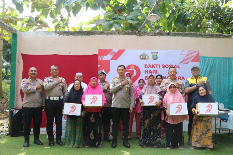 Sasar 18 Lokasi Slum Area, Polres Metro Tangerang Kota Sebarkan 2.000 Paket Bantuan Sosial Jelang Hari Bhayangkara ke-79
