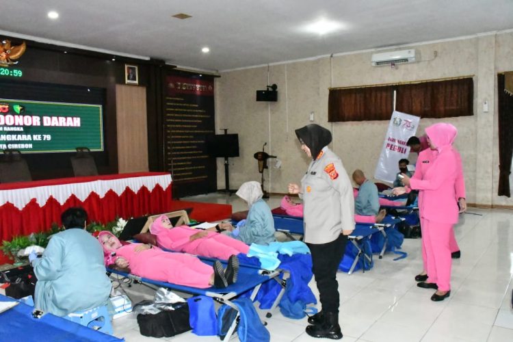 Polresta Cirebon Gelar Bakti Kesehatan Donor Darah Dalam Rangka Hari Bhayangkara ke-79