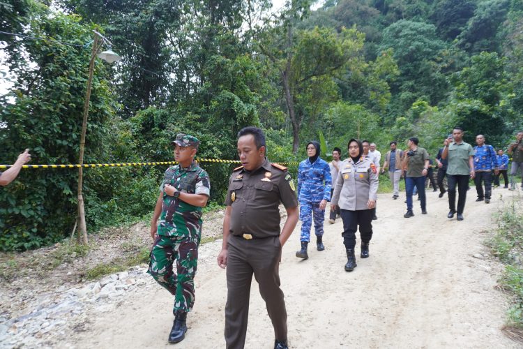 Forkopimda Kabupaten Cirebon Lakukan Sidak di Lokasi Galian C Curug Dengkak