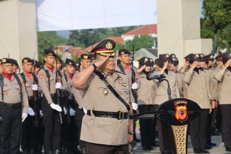 Polresta Cirebon Gelar Upacara Ziarah dan Tabur Bunga di TMP Cakrabuana Peringati Hari Bhayangkara ke-79 Tahun 2025