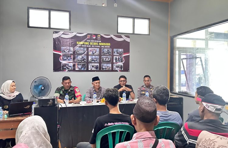 Satresnarkoba Polresta Cirebon Laksanakan Pengecekan Desa Presisi dan Sosialisasi Bahaya Penyalahgunaan Narkoba