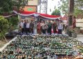 Polresta Cirebon Musnahkan Ribuan Botol Miras Berbagai Merek, Tegaskan Perang Terhadap Miras dan Selamatkan Generasi Muda
