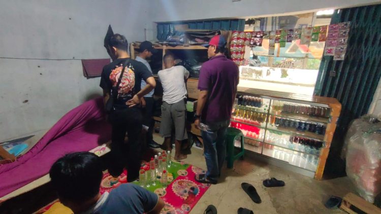 Polresta Cirebon Sita 153 Botol Miras Hasil Razia Pekat