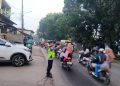Unit Lantas Polsek Tigaraksa Rutin Laksanakan Pengaturan Lalu Lintas di Sore Hari