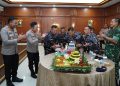 Polres Metro Jakarta Utara Beri Kejutan Manis di HUT ke-64 Kolinlamil 