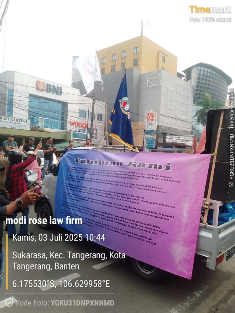 Satpol PP Kota Tangerang Didemo Puluhan Jurnalis dan Lsm, Kecewa Karena Penegakan Perda Molor