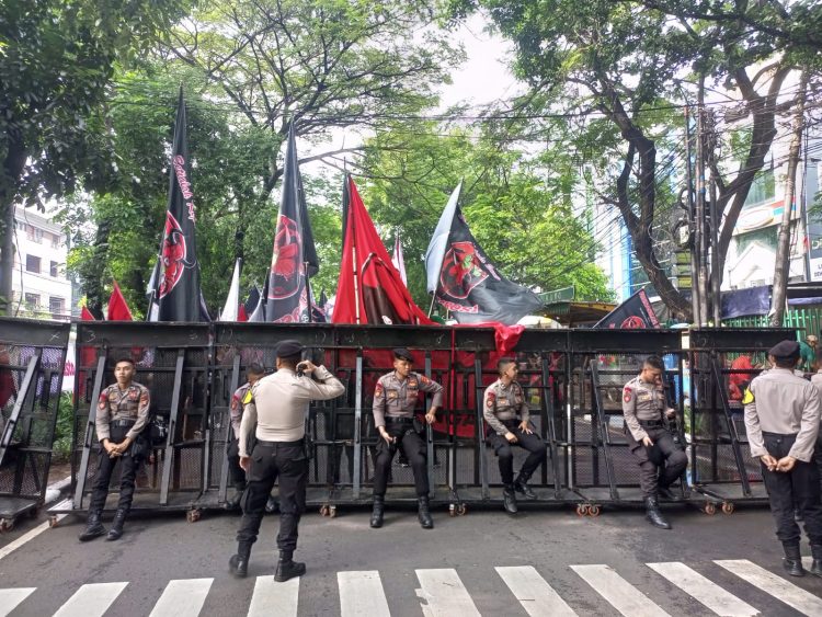 Polri Terjunkan 916 Personel Gabungan, Amankan Sidang Hasto Kristiyanto di PN Jakarta Pusat