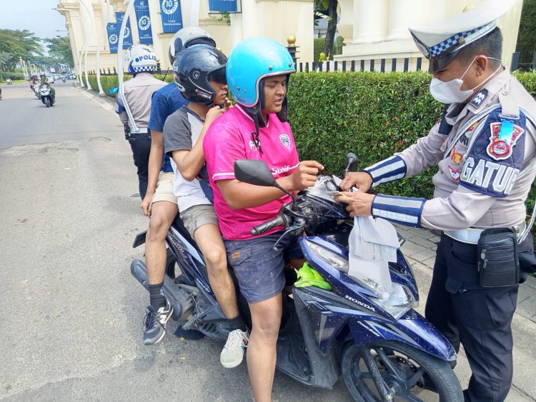 Operasi Patuh Maung Hari Kedua Polresta Tangerang, Jumlah Tilang Manual Meningkat