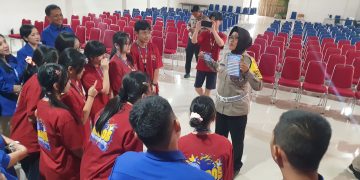 Sasar Siswa SMA, Satlantas Polres Metro Bekasi Kota Bekali Pelajar Saint John Tertib Lalu Lintas