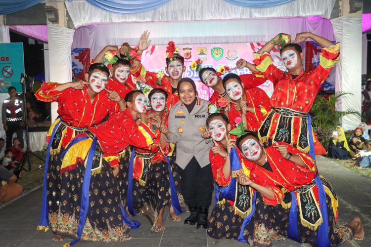 Pagelaran Budaya dan Silaturahmi Kamtibmas di Trusmi: Kapolresta Cirebon Tegaskan Komitmen Penataan, Ketertiban, dan Keamanan Berbasis Budaya