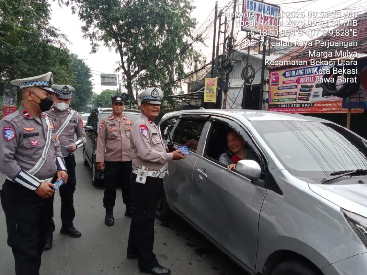 Polsek Bekasi Utara Gelar Operasi Patuh Jaya 2025 di Jalan Perjuangan