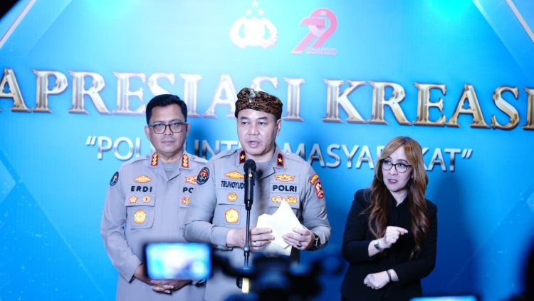 Polri Gelar Awarding Day “Polri Untuk Masyarakat”, Apresiasi Kreasi Masyarakat dan Personel Berprestasi