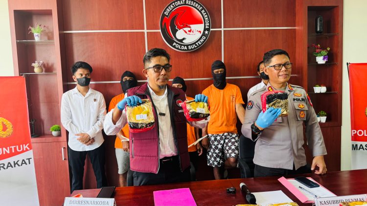 Polisi Gagalkan Penyelundupan 30 Kg Sabu, Tiga Kurir Internasional Ditangkap