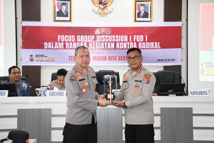 Sinergi Tangkal Radikalisme, Polri Gelar FGD di Kupang Bertema “Teroris Musuh Kita Bersama