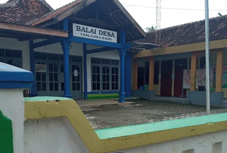 Viral!!! Diduga Oknum Kades dan Carik Desa Tanjungsari Jual Tanah Bengkok Milik Bayan, Begini Ceritanya?