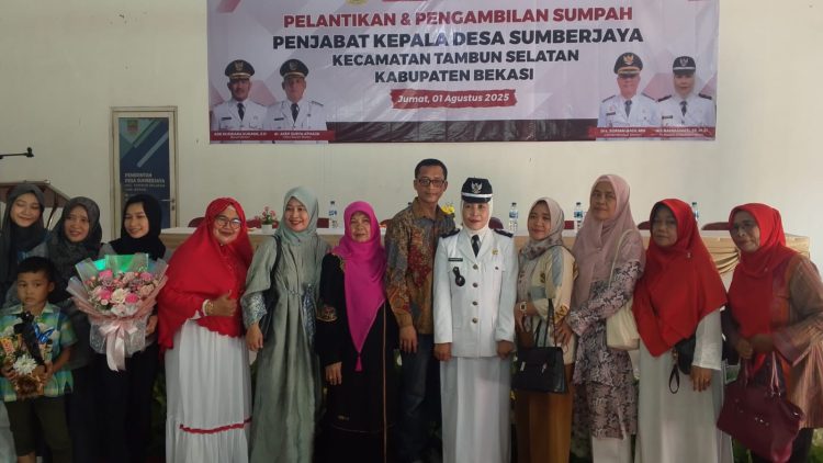 Sophian Hadi Camat Tambun Selatan Melantik Plt Kades Sumber jaya 