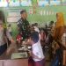 Babinsa dan Bhabinkamtibmas Kelurahan Kesambi Bersinergi Monitoring Program Makan Bergizi